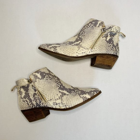 Vince Camuto Suede Snakeskin Booties Size 7 - Picture 2 of 9